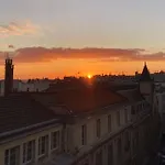 Duplex 5E Et 6E Etage En Plein Coeur De Montmartre